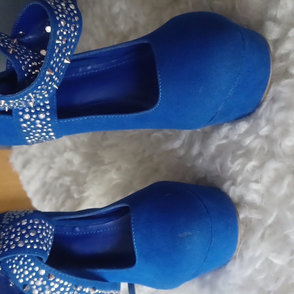 Studded Platforms - image 2